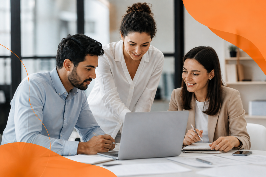 Formation en ligne pour adultes en reconversion professionnelle – travail collaboratif